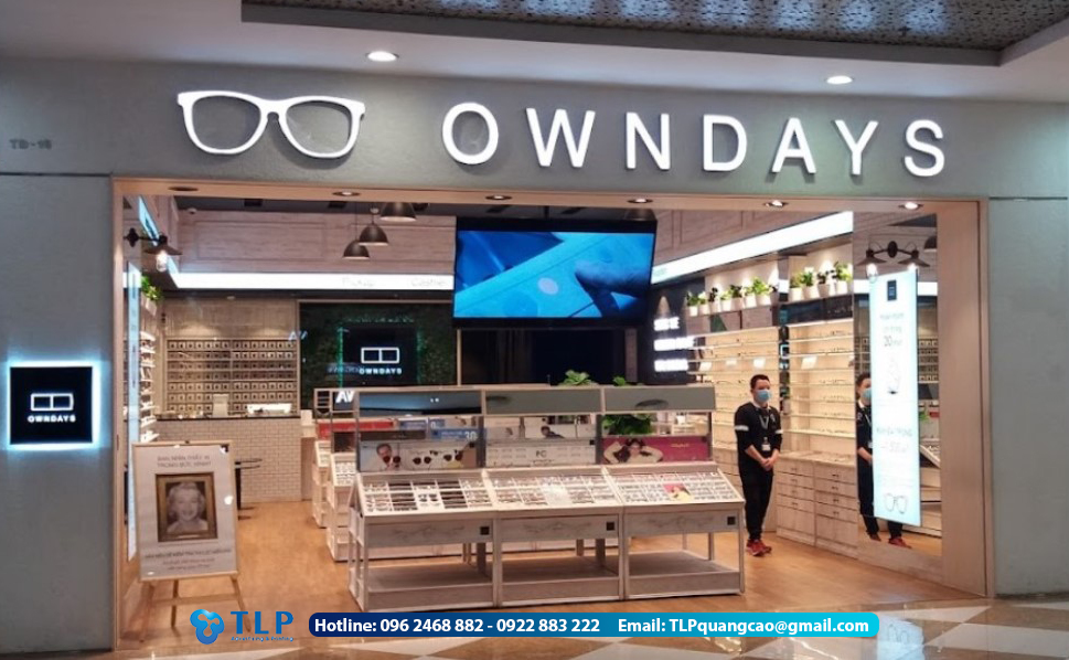Bảng hiệu cửa hàng kính mắt Owndays