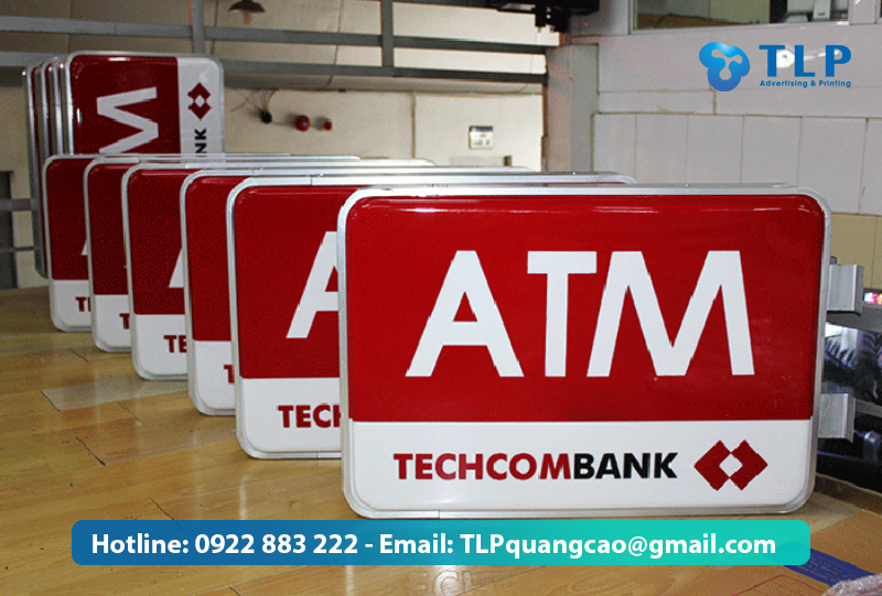 Mẫu biển quảng cáo hộp đèn mica ATM ngân hàng Techcombank