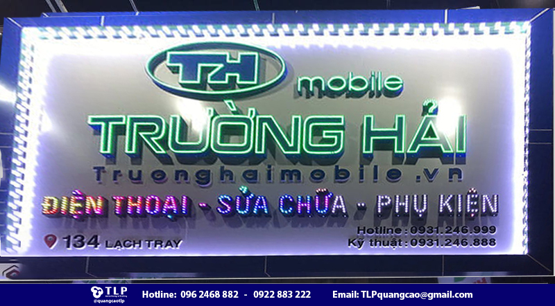 Mẫu biển quảng cáo cửa hàng điện thoại gắn LED