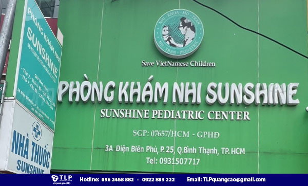 Hệ thống biển hiệu, biển vẫy phòng khám Nhi